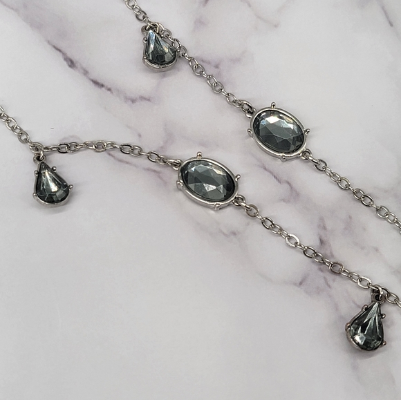 Chico’s Aquamarine Teardrop Station Necklace - Picture 5 of 7